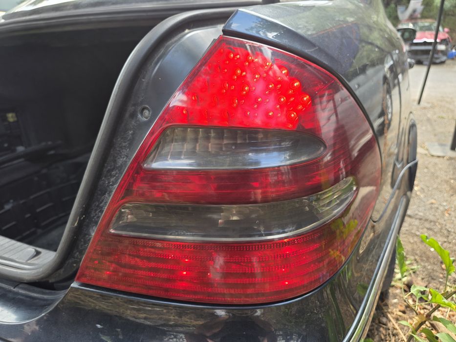 Диодни стопове мерцедес Е W211 Mercedes E class