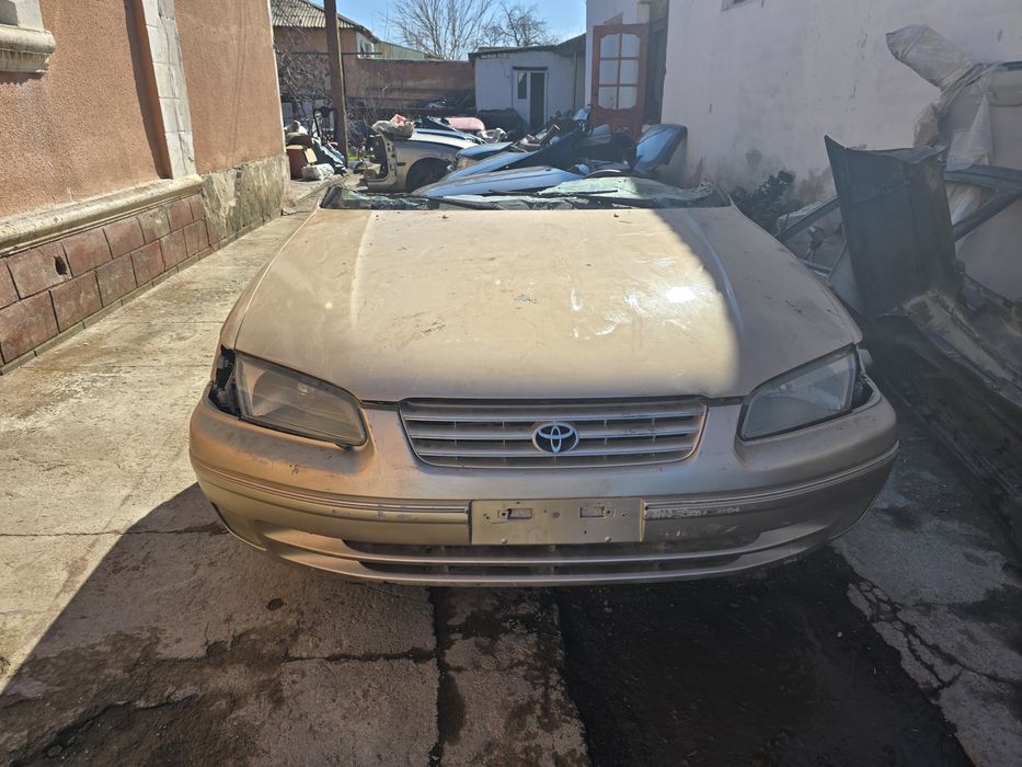 Авто запчасти привозной