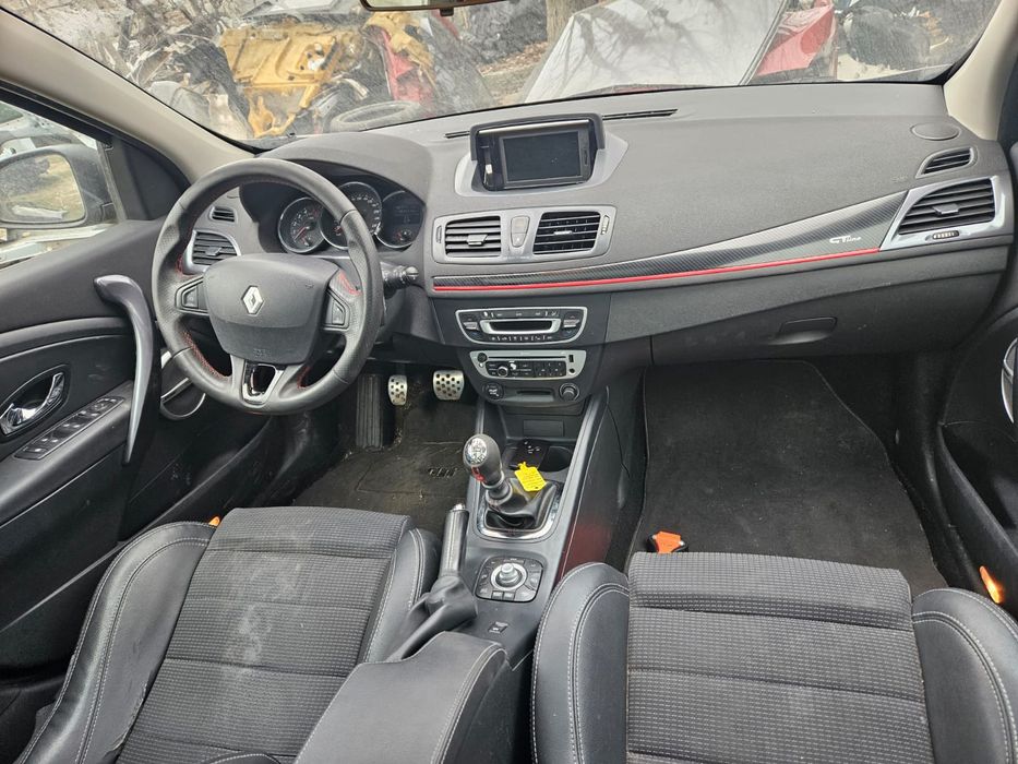 Dezmembrez Renault Megane 3