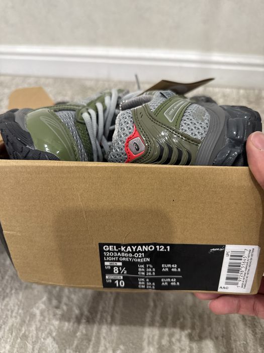 Продам asics ( асиксы )  кроссовки