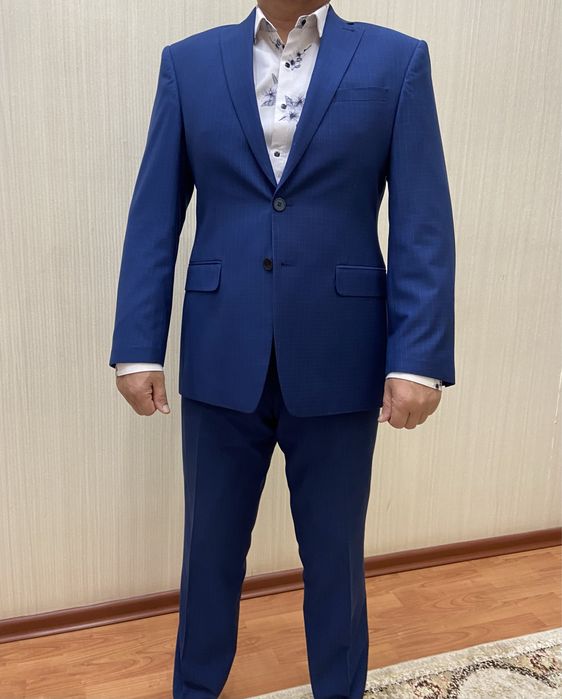 Костюм Мужской срочно