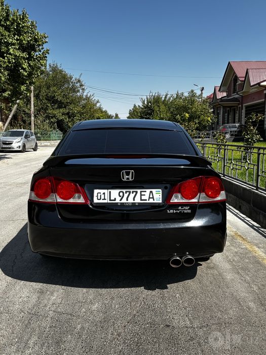 Honda civic 2008 - Хонда цивик 2008