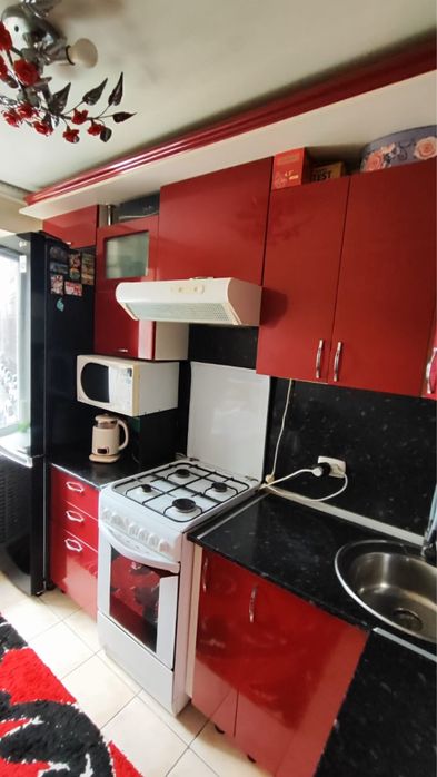 Продам кухонный гарнитур