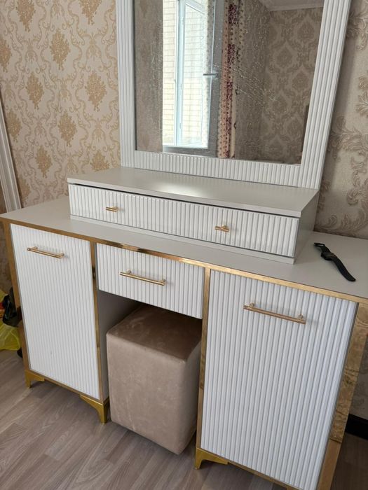 Спальная гарнитура