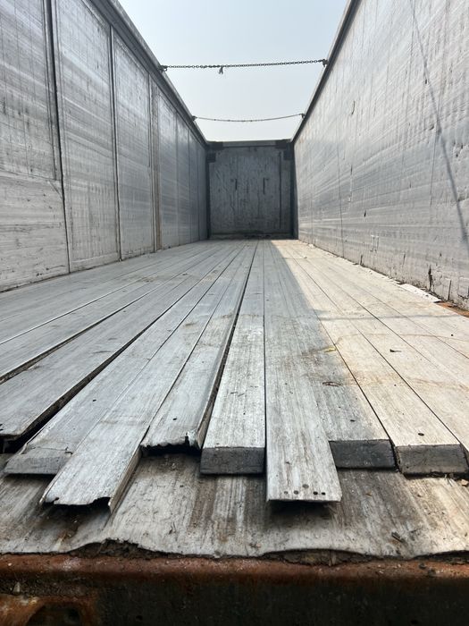 Vand semiremorca walking floor