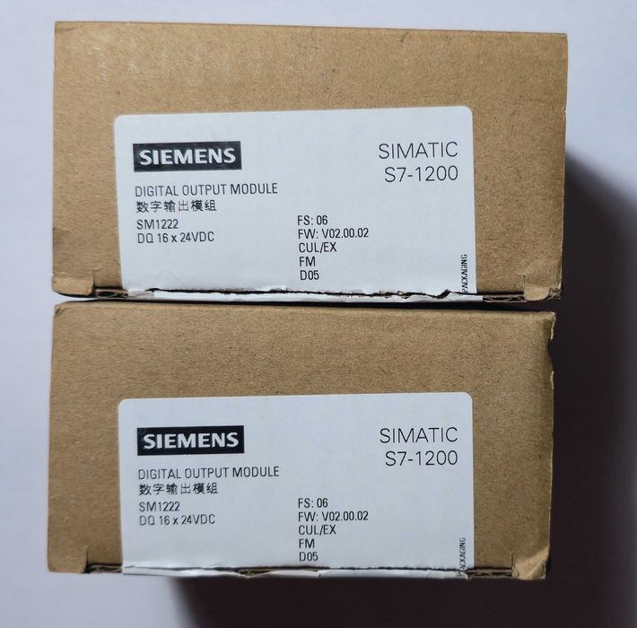 Siemens SIMATIC S7-1200 SM1222 16DO 24VDC (6ES7222-1BH32-1XB0)
