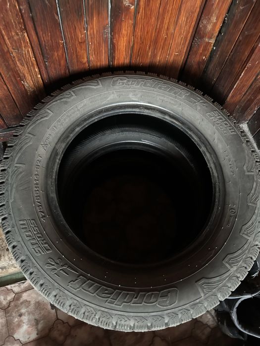 Продается Резина R-14