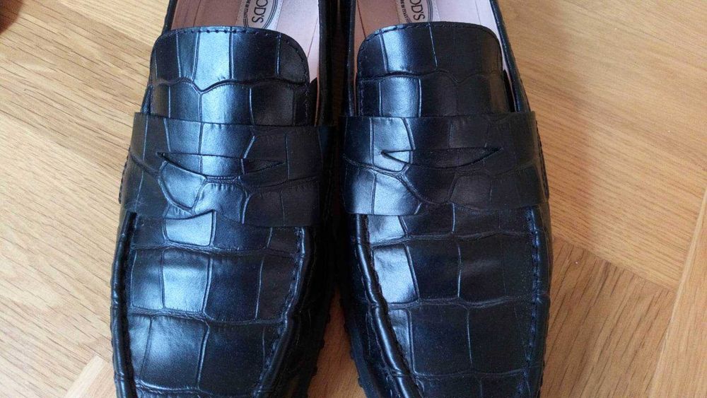 Мокасини на топ бранда Tod's, Италия, 100% естествена кожа, 38,5