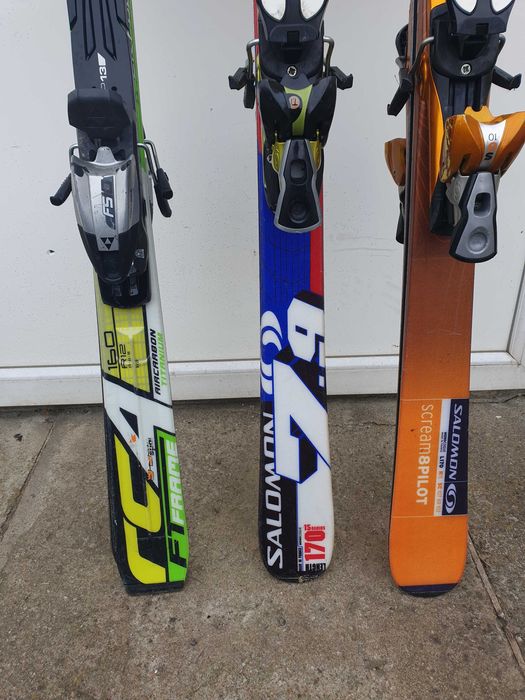 Ski si clapari de vanzare
