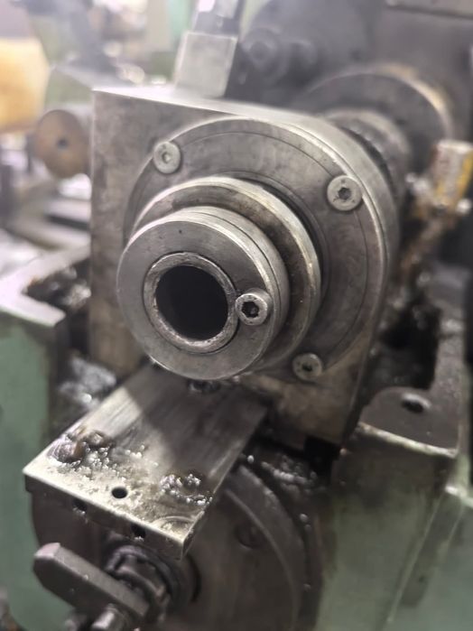 Продавам руски револверен струг