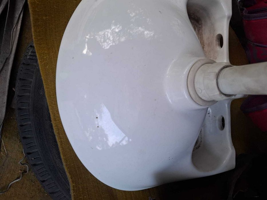 Продам раковину маленькую