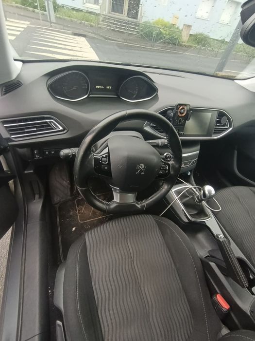 PEUGEOT 308 2015 — imagine 3