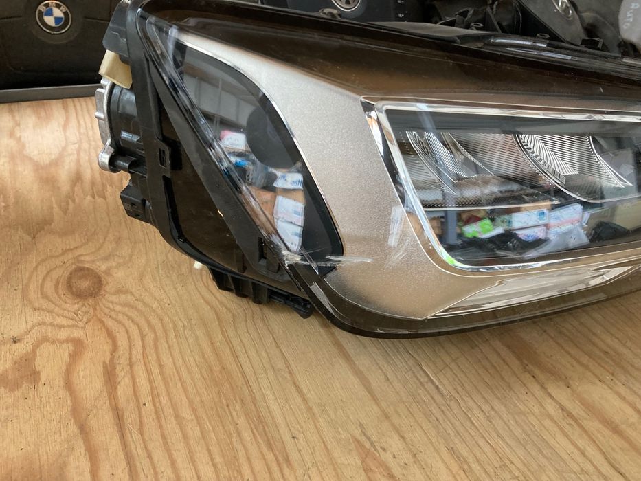 Десен фар за Audi Q2. Кю2. Led. 20-24.