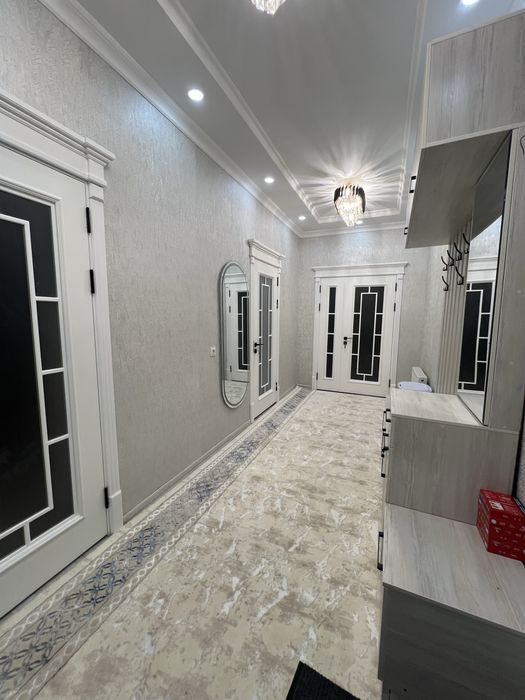 Qarshi shaxridan 3-xonalik kvartira sotiladi