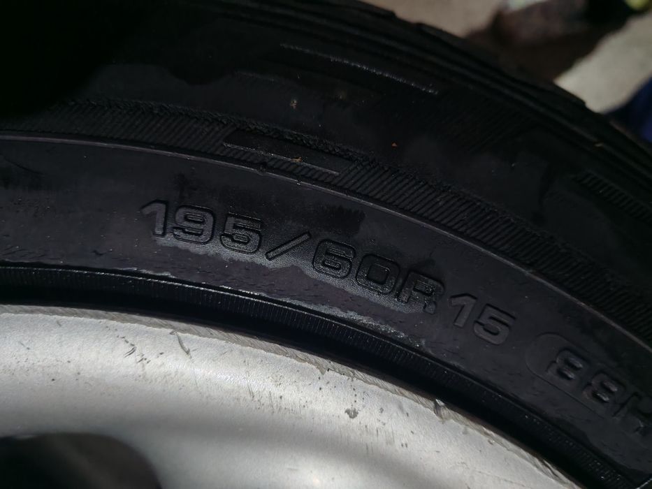 4 броя джанти с гуми4×114.3