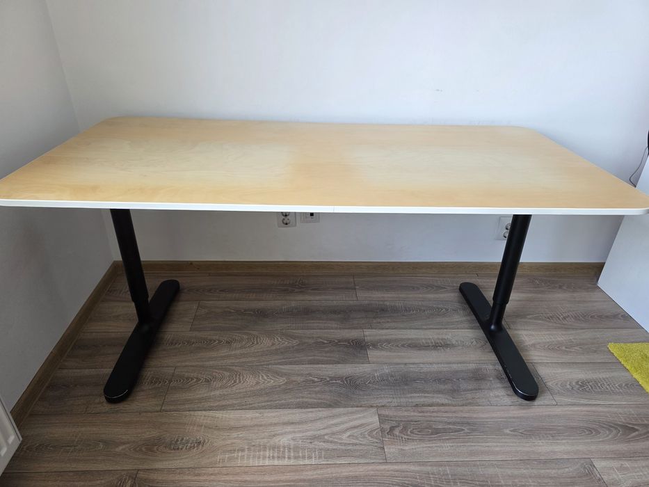 Birou 160x80 cm Bekant Ikea bej, reglabil, stare buna