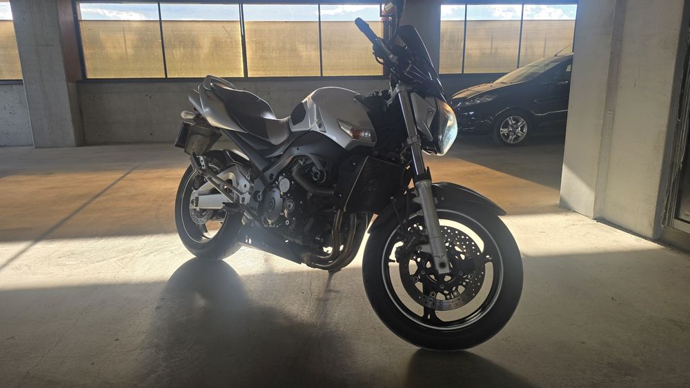 Vand Suziki GSR 600