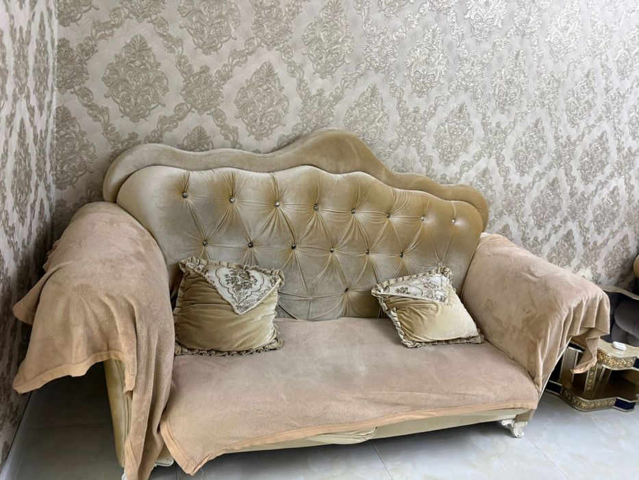 Продам мягкий диван