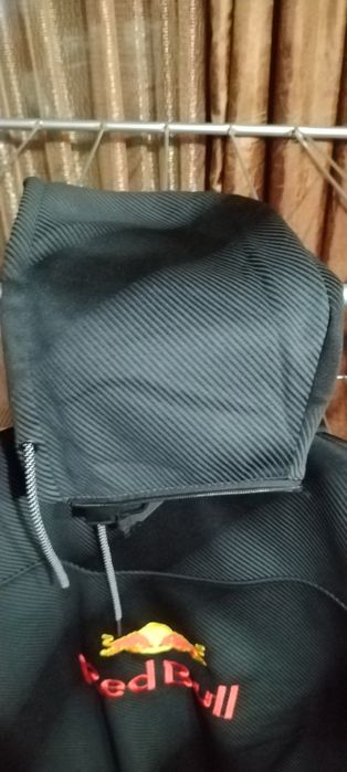 Jacheta cu glugă  Red Bull