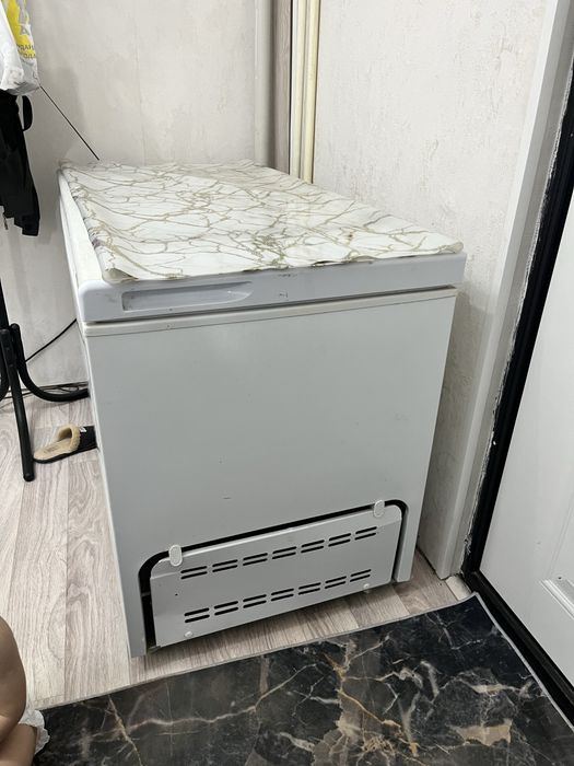 Продам морозильник большой 330 л.