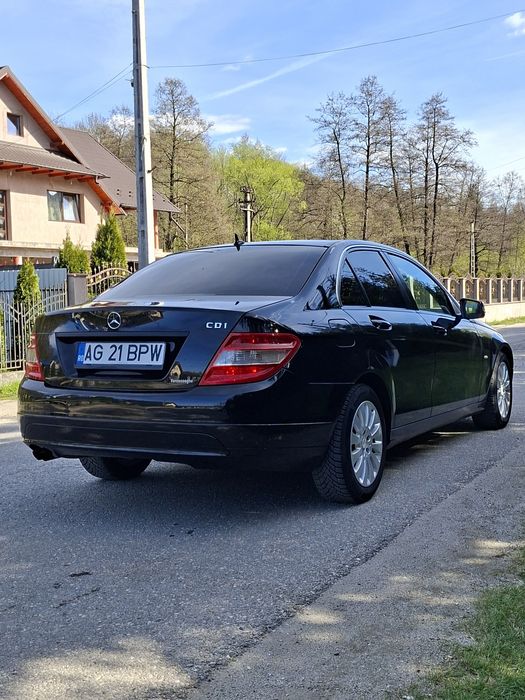 MERCEDES C200* W204* AN =16.10. 2008* Navigatie * Tempomat * 240 xxx KM REALI* Vopsea Originală * Fără Daune* Proprietar  * Certificat Fiscal PE LOC*