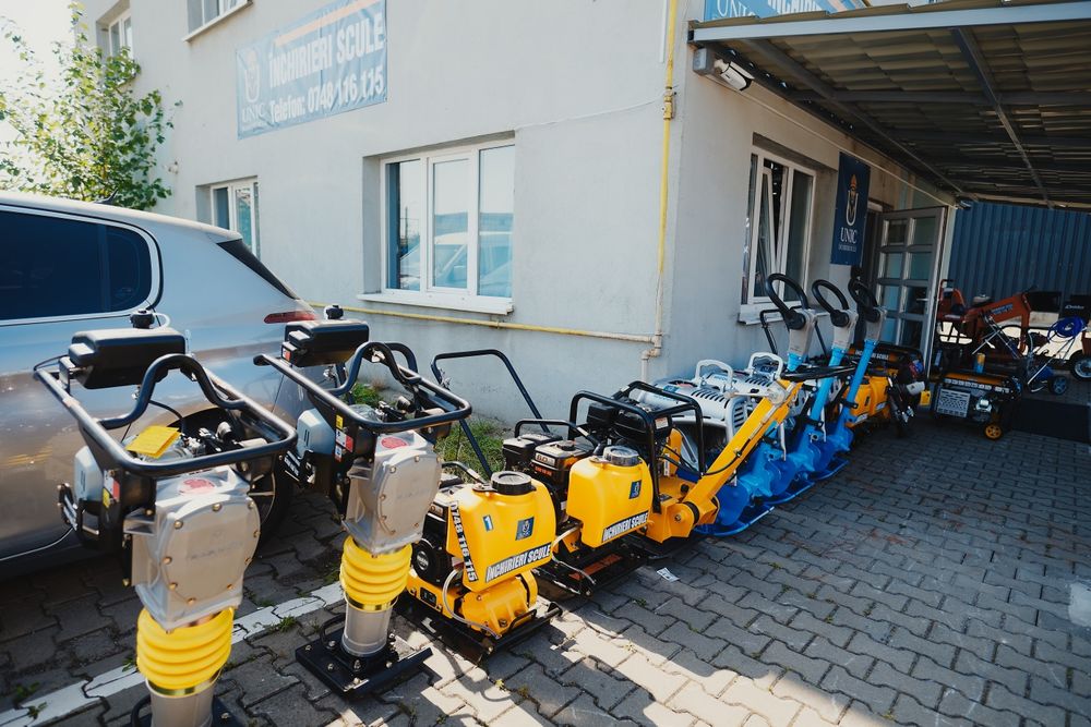 Inchirieri scule masina de slefuit parchet motoburghiu carota beton