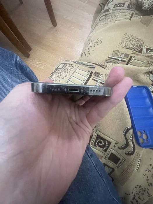 Продам iphone 12 pro 128gb