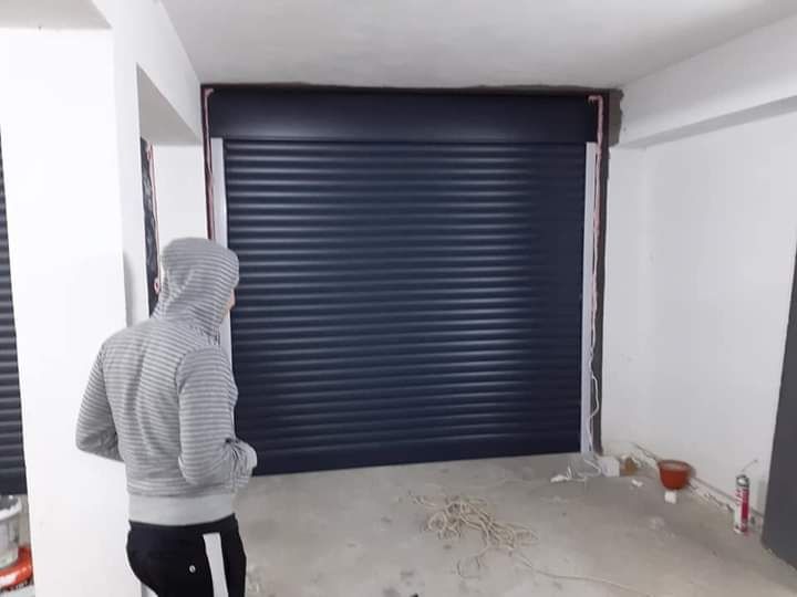 Usi-garaj rulpu,din aluminiu