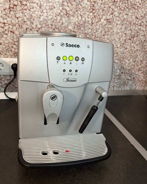 Espressor -cafea boabe/macinata Saeco