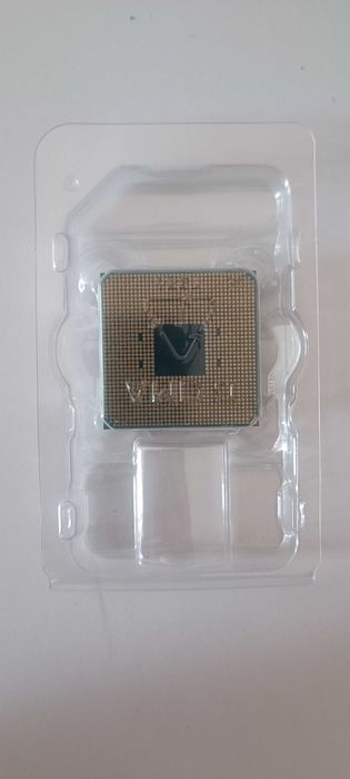 Процесор AMD Athlon X4 950 (3.50GHz) 4 ядрен