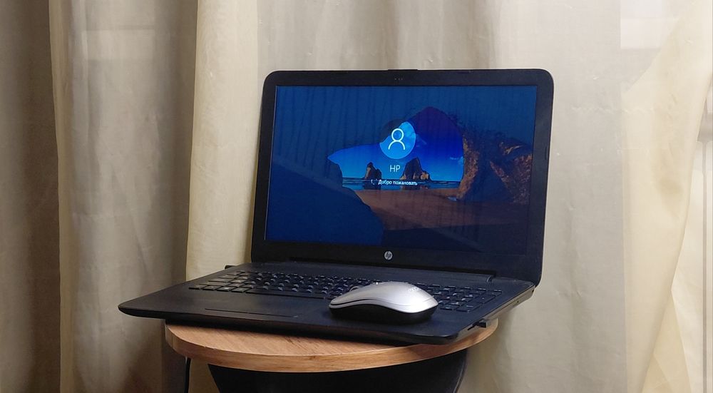 HP ноутбук(AMD) + беспроводная мышь ECO