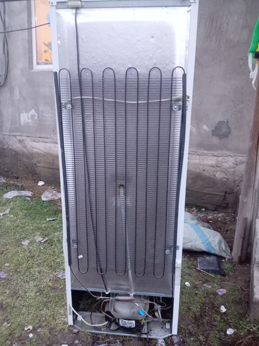 Холодильник продам