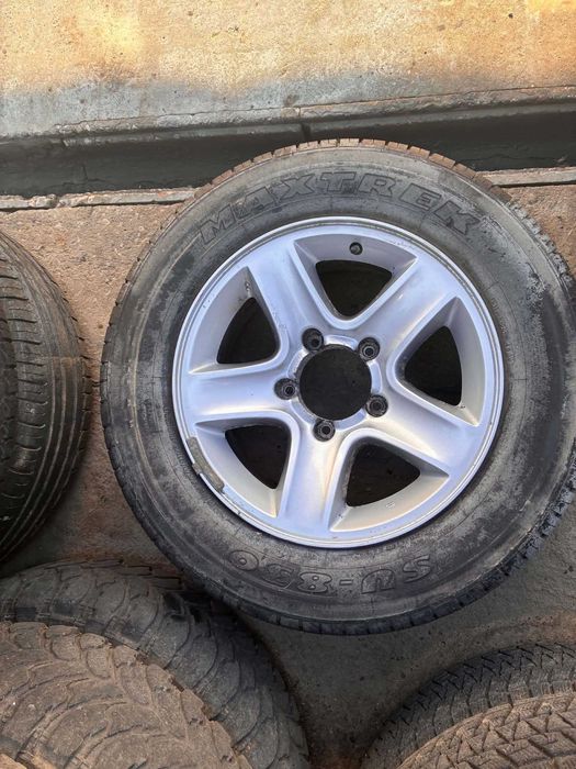 Гума MAXTREK SU-830 за Suzuki Grand Vitara 235/60 R16 100 H