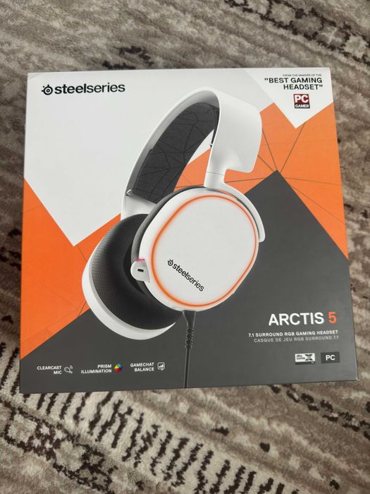 Casti Gaming cu Fir SteelSeries Arctis 5