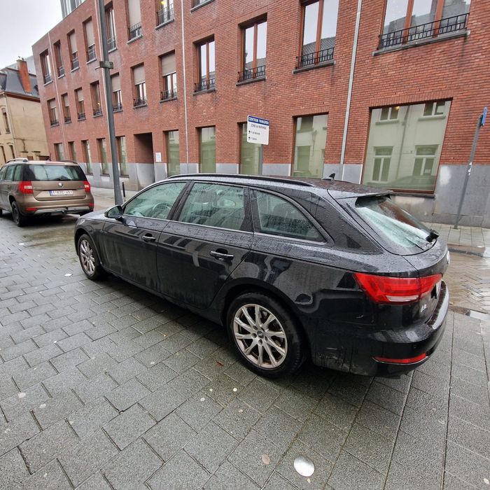 Vînd Audi A4 Quattro
