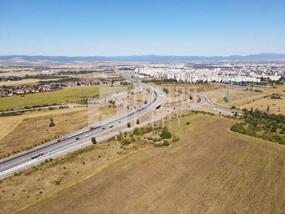 Продава се Парцел в София, Суходол - 13050 кв.м за 56 €/кв.м - Снимка #9