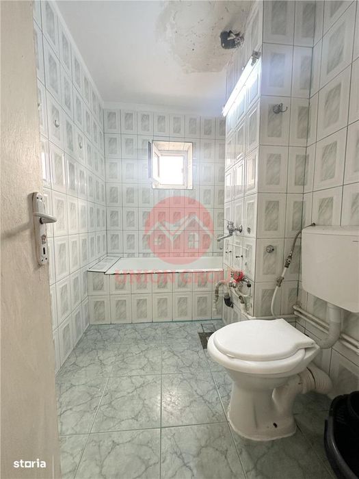Apartament 4 Camere Decomandat, Etaj 2, Zona KM 4-5