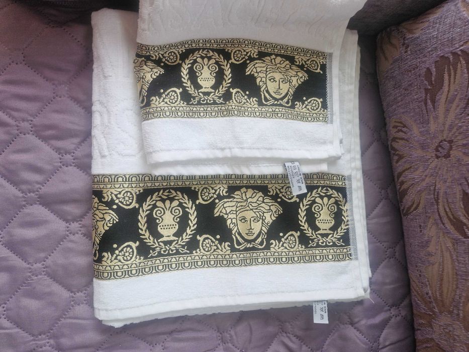 Продават се комплект хавлии