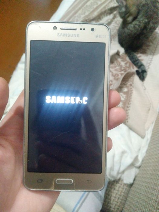 Продам самсунг G532f