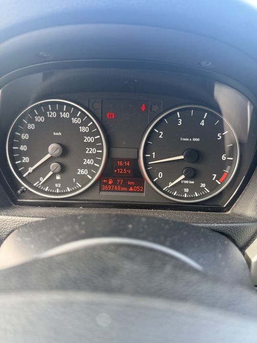BMW E90 318i 2006