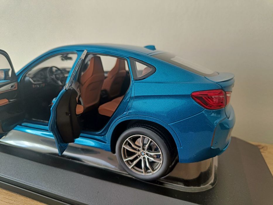 BMW X6, Norev 1:18