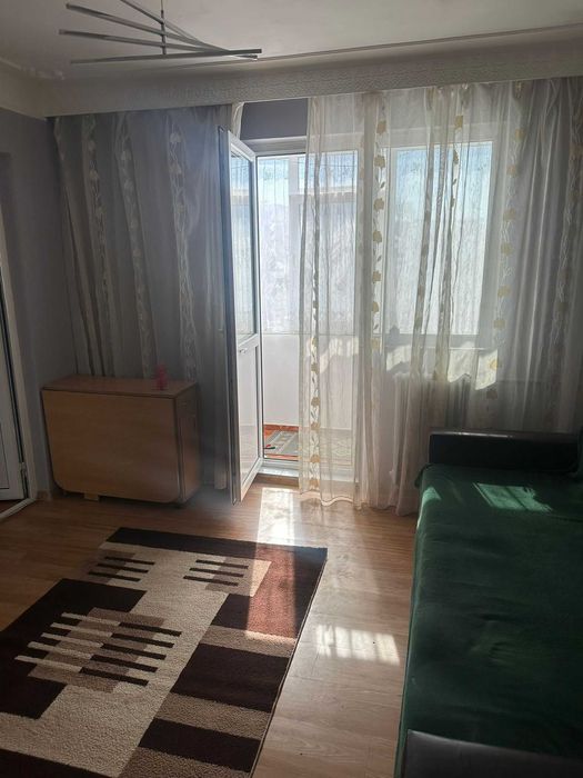 Apartament 2 camere, Podu Roș, cu balcon