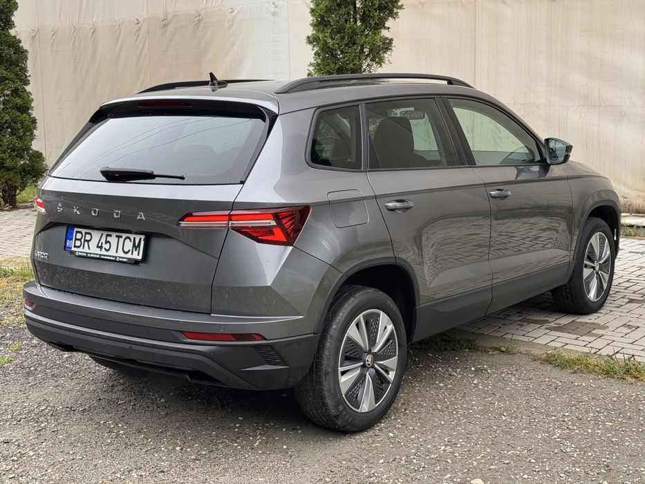 Skoda Karoq 1.5 TSI 150cp Facelift  2023 usor avariat