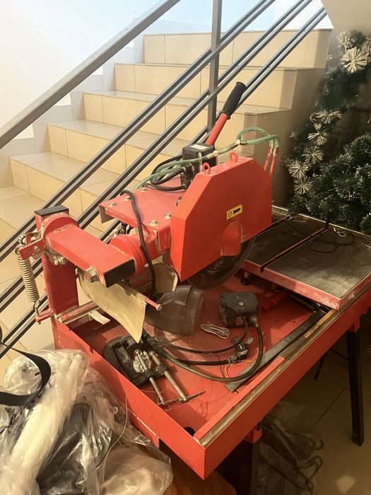 Мраморезка, станок