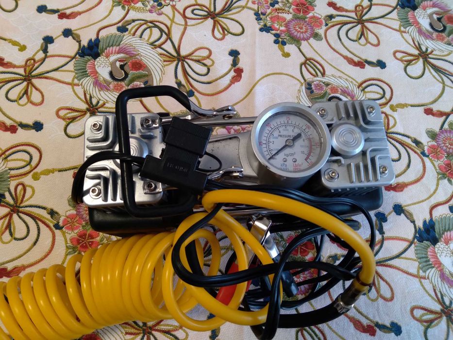 Компрессор автомобильный CYLINDER AIR