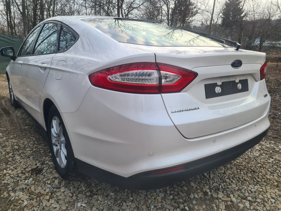 Bara spate Ford Mondeo Mk5 Hatchback