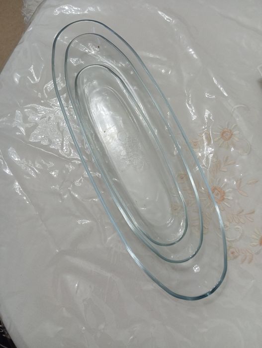 Набор посуды для сервировки стола