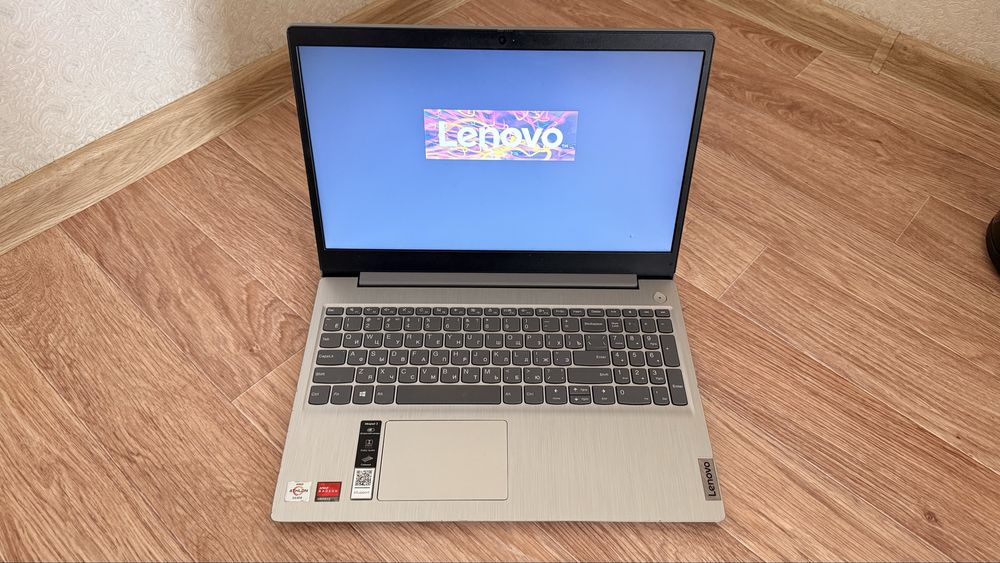 ноутбук Lenovo IdeaPad