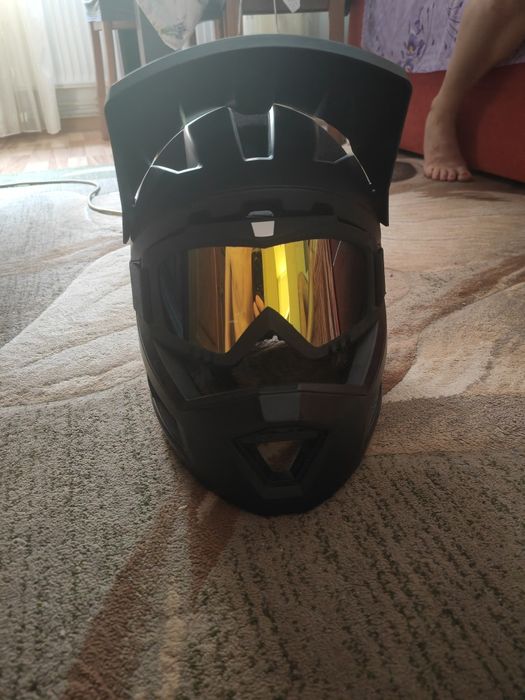 Casca endura fullface neagra mărimea M