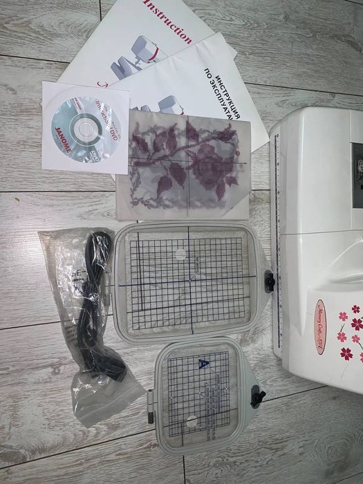 Janome Memory Craft 370 kashta tikuv mashinkasi sotiladi